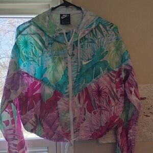 Nike Women's Vibrant Leaf Print Bomber Jacket